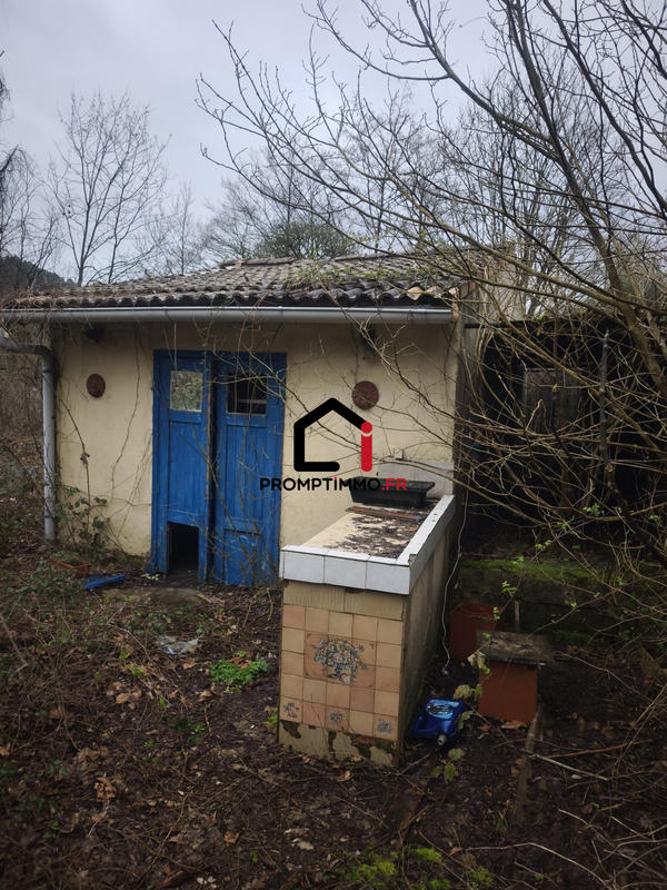 Terrain de loisirs - 2 110 m²