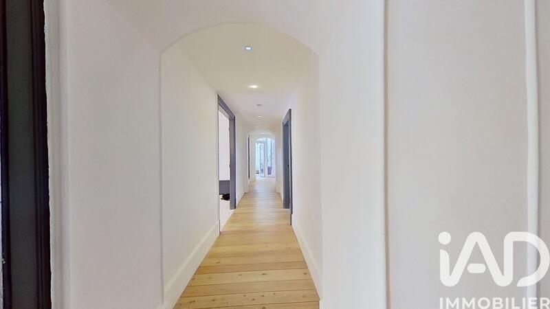 Duplex - 203 m² - 7 pièces