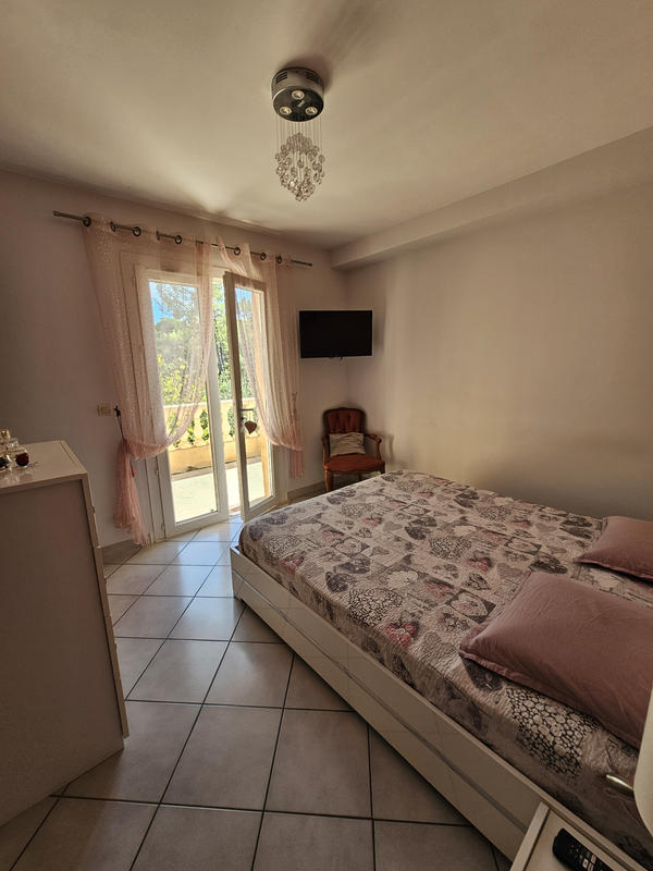 Villa - 140 m² - 6 pièces