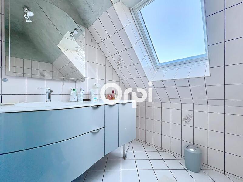 Maison - 100 m² - 4 pièces