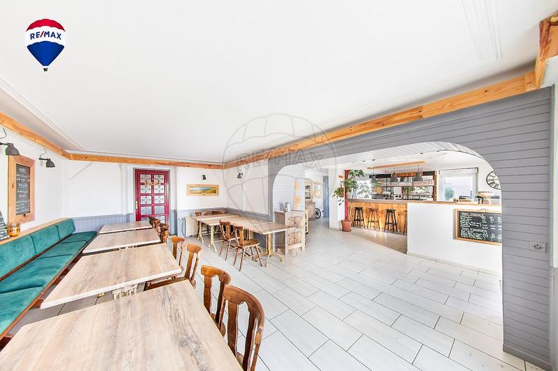 Immeuble - 245 m² - 10 pièces