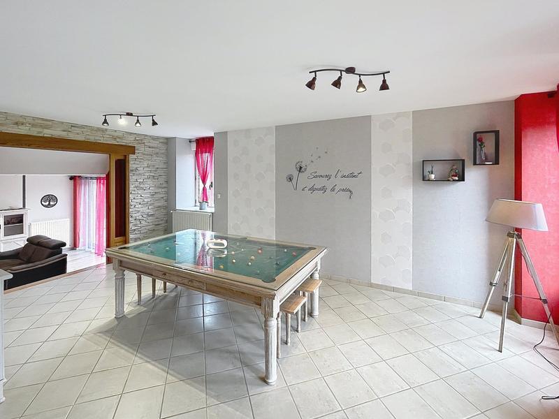Maison - 181 m² - 6 pièces