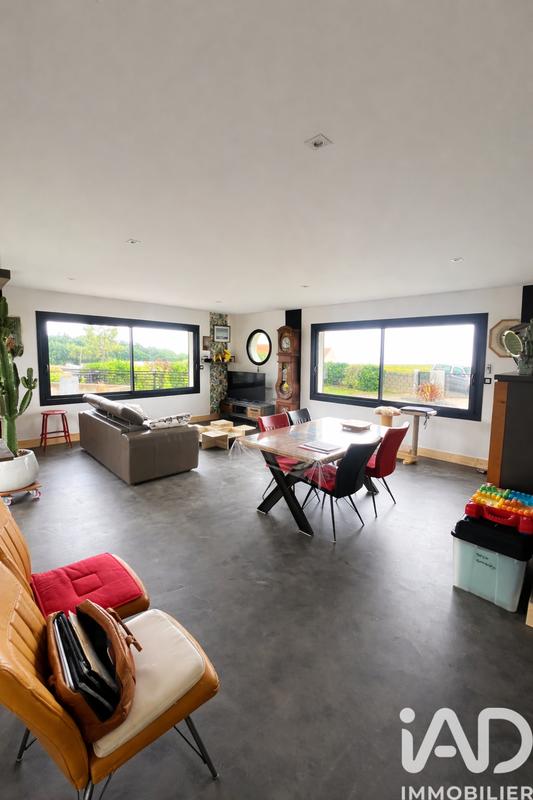 Maison - 170 m² - 6 pièces