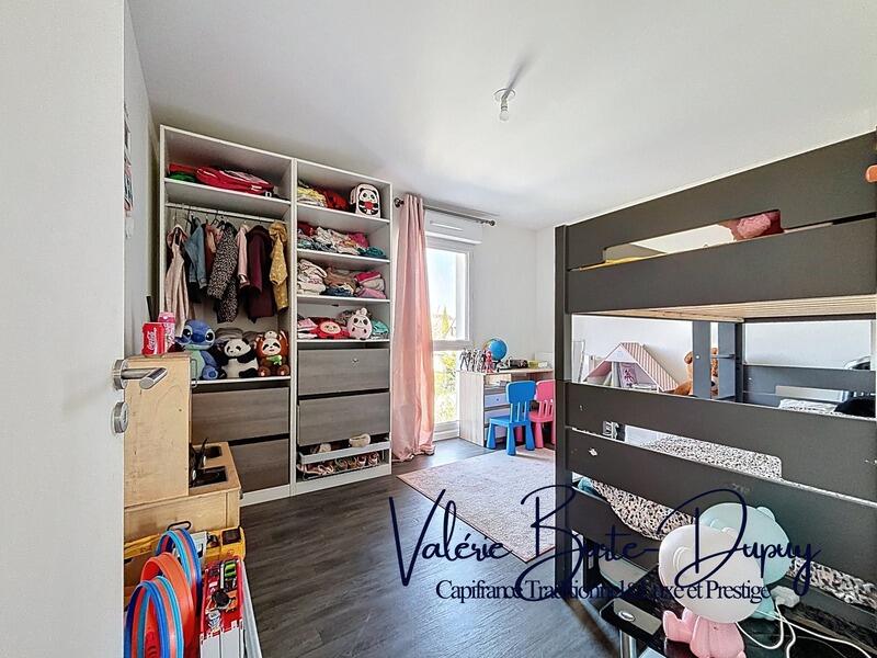 Maison - 97 m² - 5 pièces