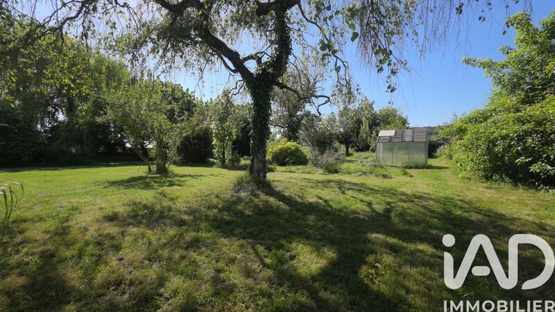 Maison - 180 m² - 9 pièces