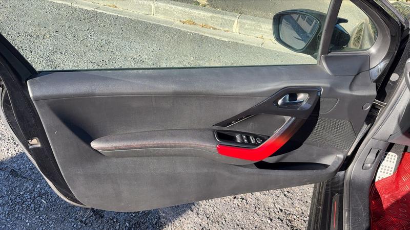 Peugeot 208 1.6 Thp 200 Gti