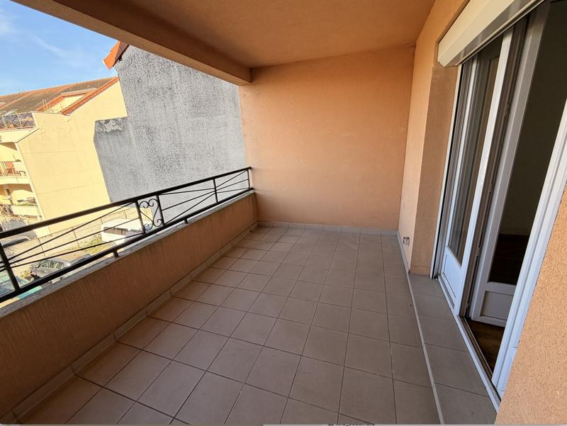 Appartement - 75 m² - 4 pièces