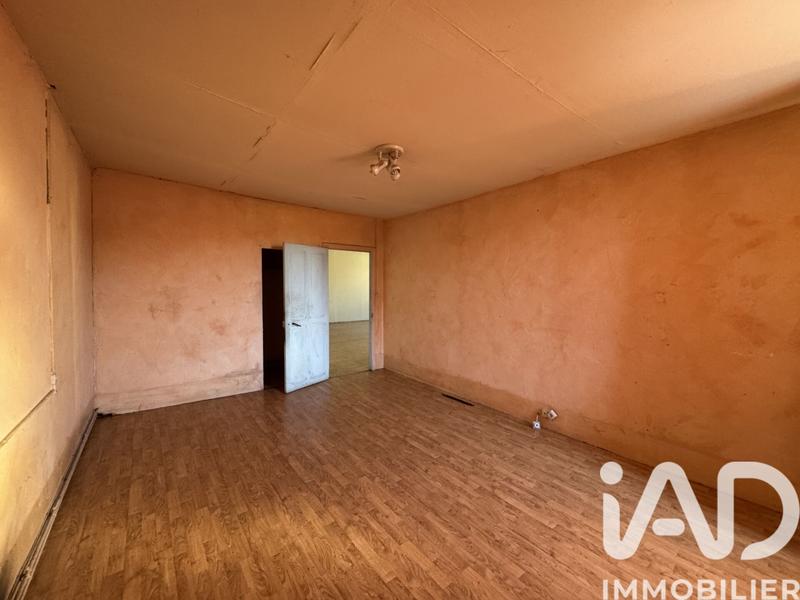 Maison - 300 m² - 7 pièces