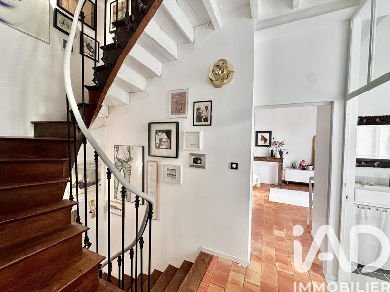 Maison - 217 m² - 7 pièces