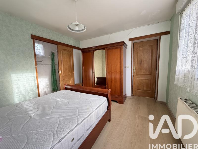 Maison - 97 m² - 6 pièces