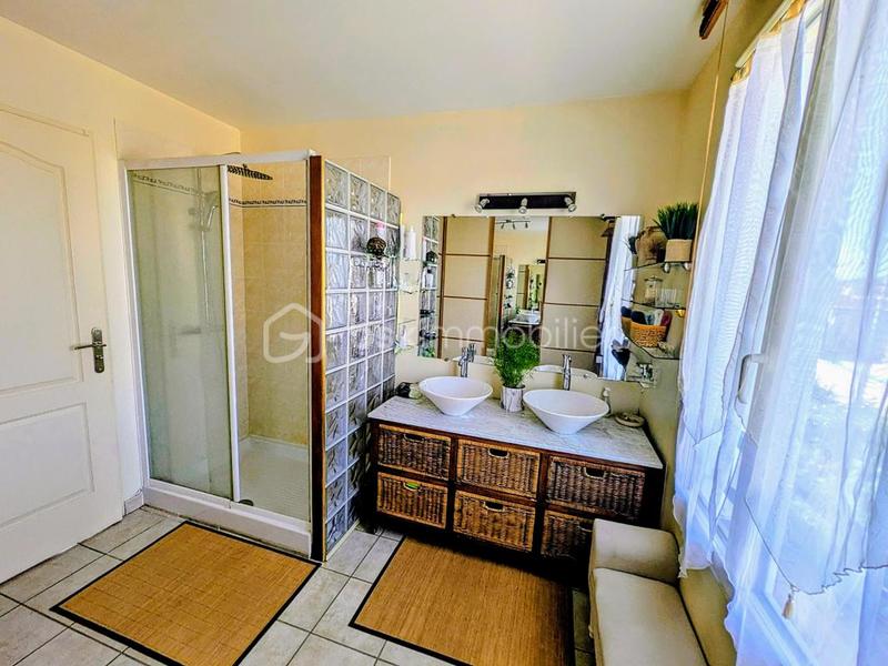 Maison - 148 m² - 7 pièces