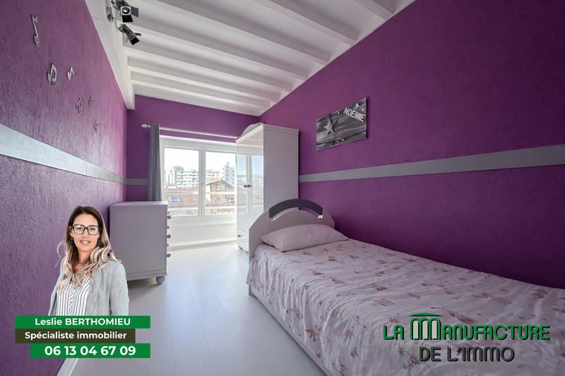 Duplex - 121 m² - 5 pièces