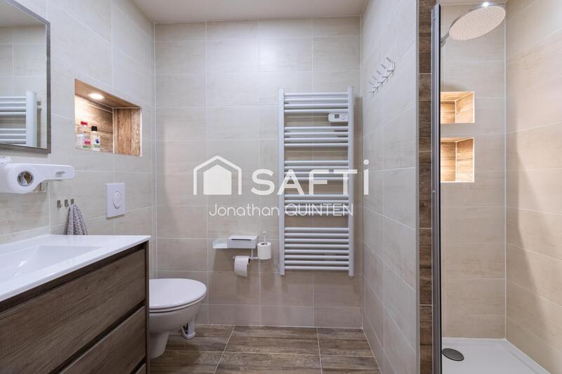 Maison - 140 m² - 5 pièces