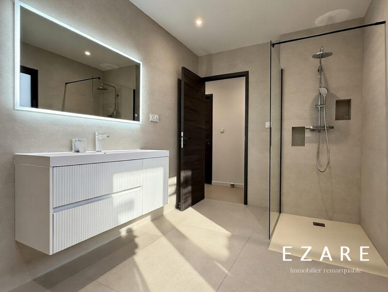 Maison - 136 m² - 6 pièces