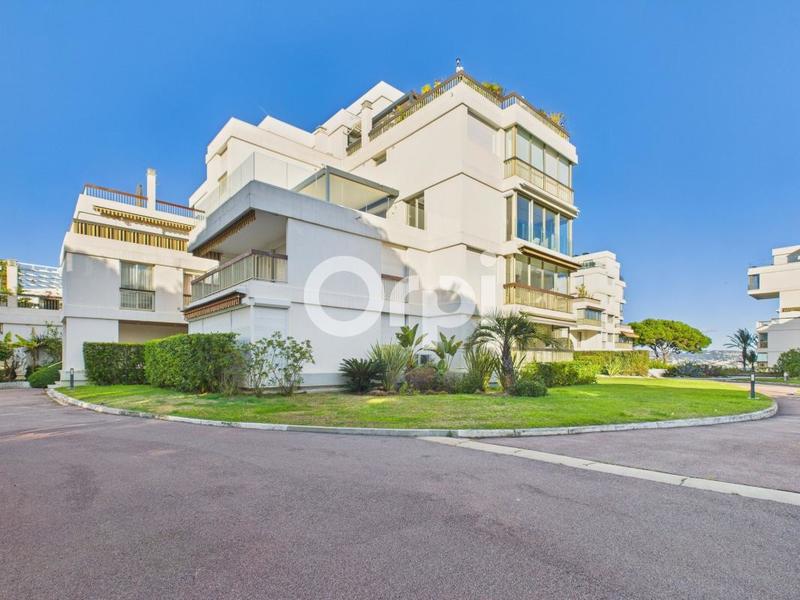 Appartement - 96 m² - 4 pièces