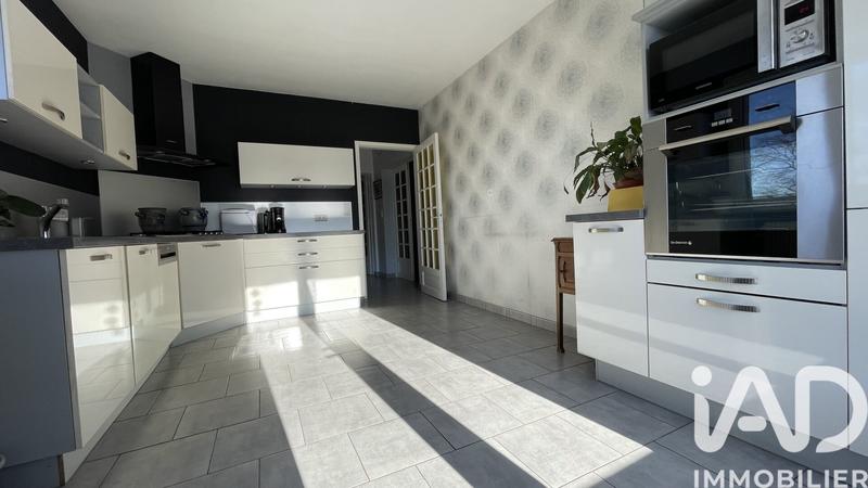 Maison - 150 m² - 8 pièces