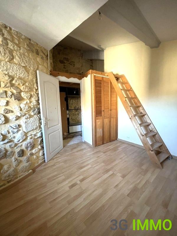 Maison - 97 m² - 5 pièces