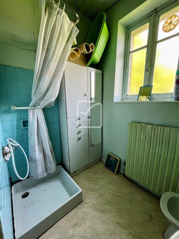 Maison - 152 m² - 8 pièces