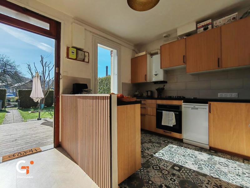 Maison - 84 m² - 4 pièces