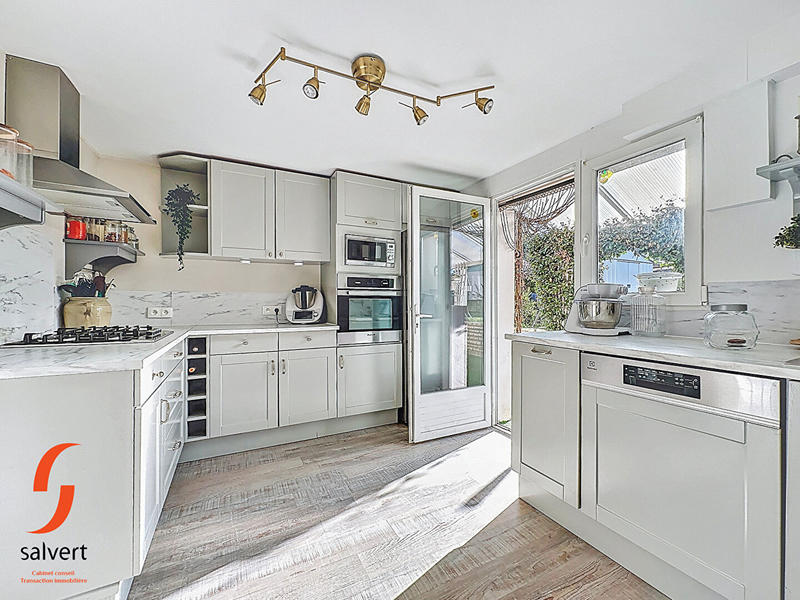 Maison - 144 m² - 6 pièces