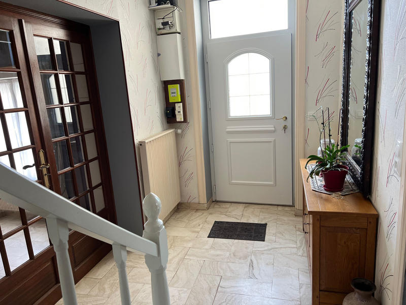 Maison - 185 m² - 8 pièces