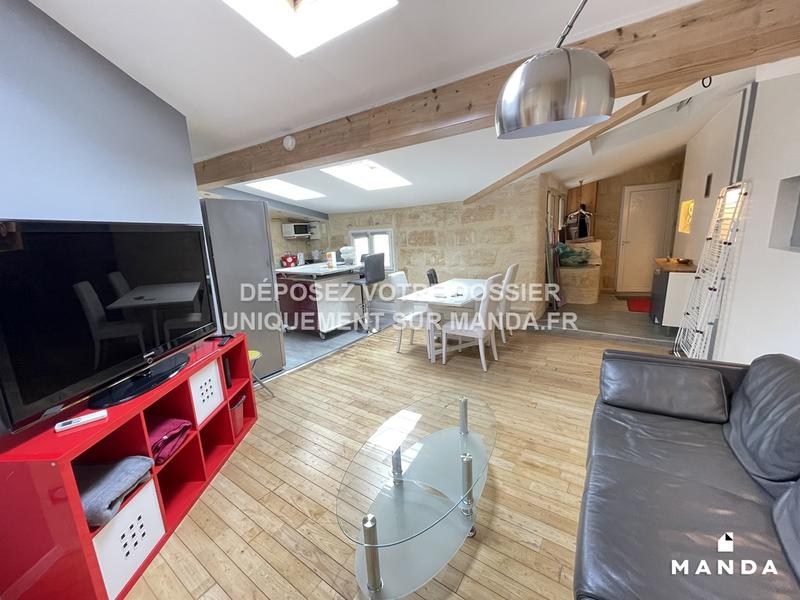 Chambre - 10 m² - 4 pièces