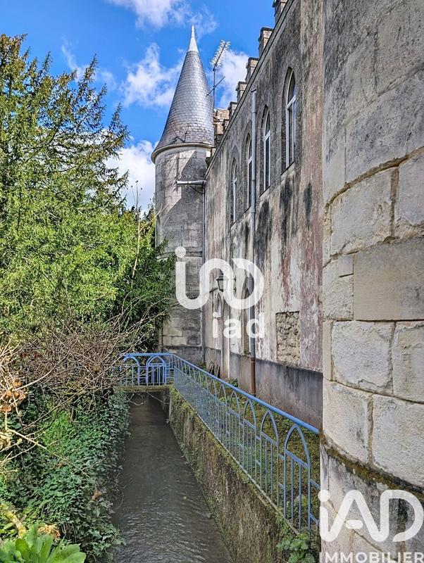 Château - 385 m² - 10 pièces