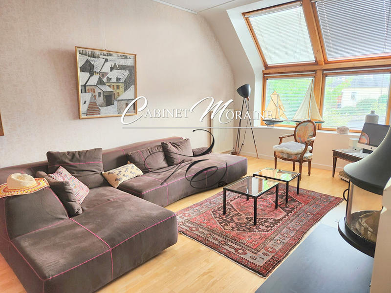 Demeure - 160 m² - 9 pièces