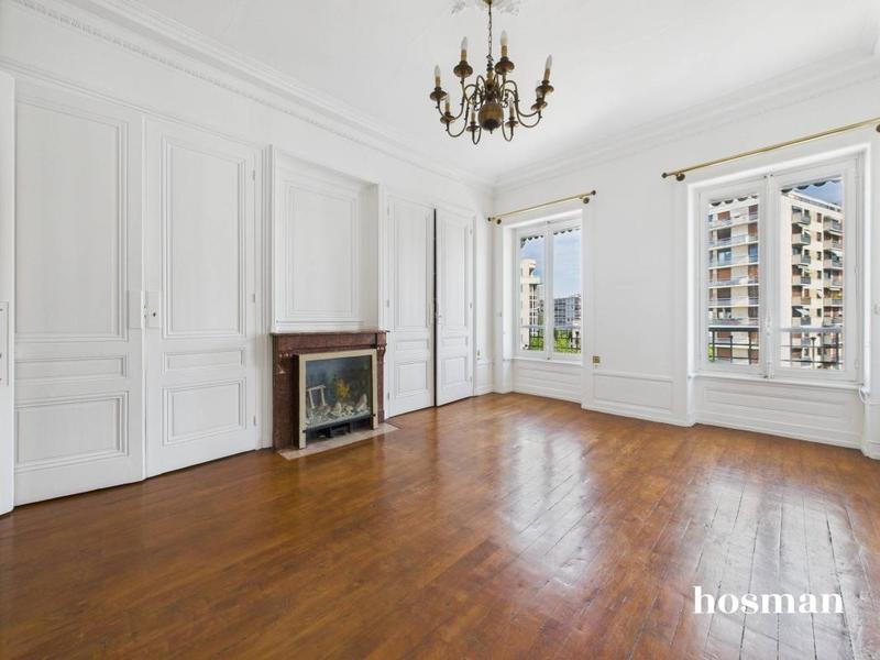 Appartement - 105 m² - 4 pièces