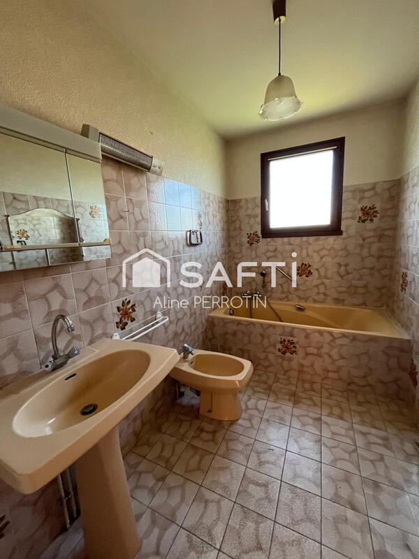 Maison - 86 m² - 4 pièces