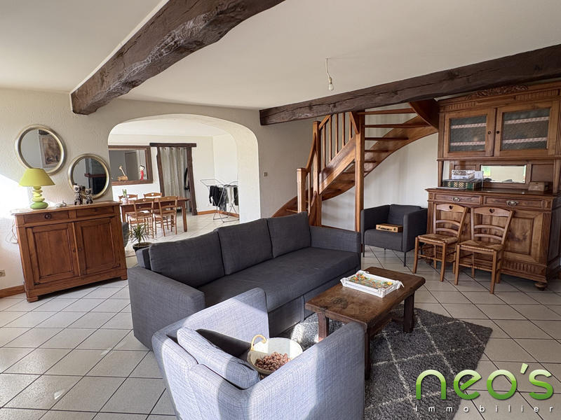 Maison ancienne - 142 m² - 6 pièces