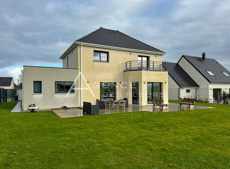 Maison - 134 m² - 6 pièces