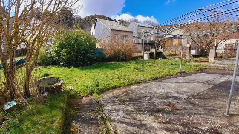 Maison - 151 m² - 8 pièces