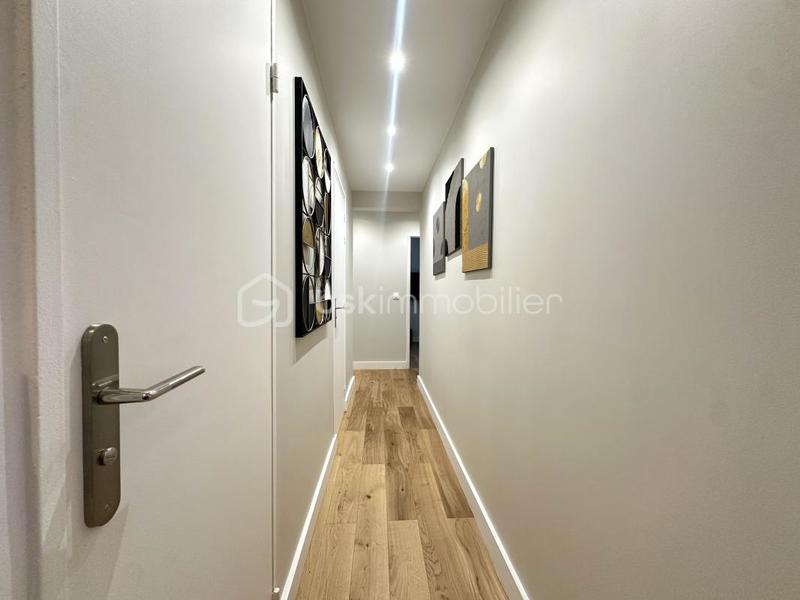 Appartement - 79 m² - 4 pièces