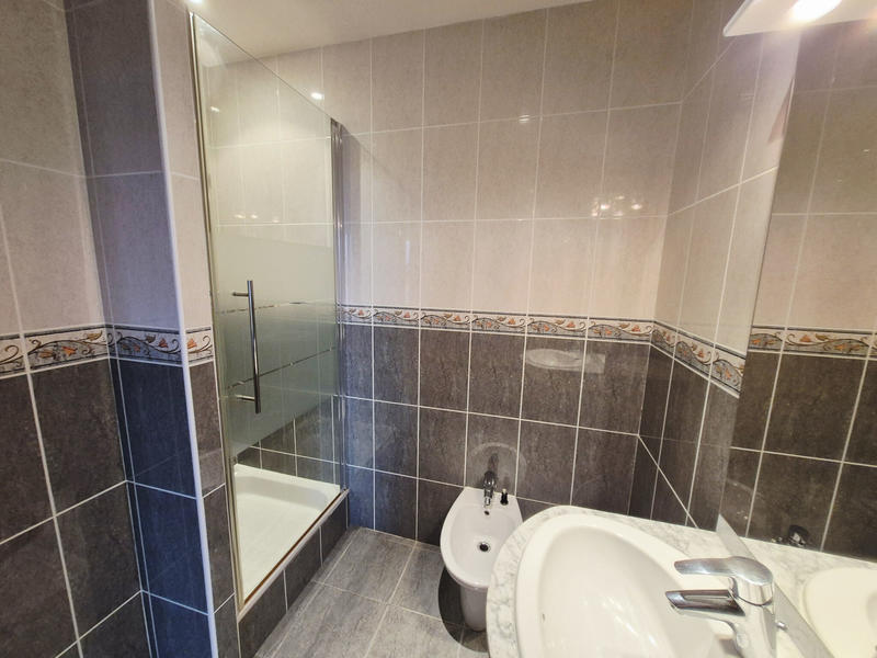 Maison - 198 m² - 6 pièces