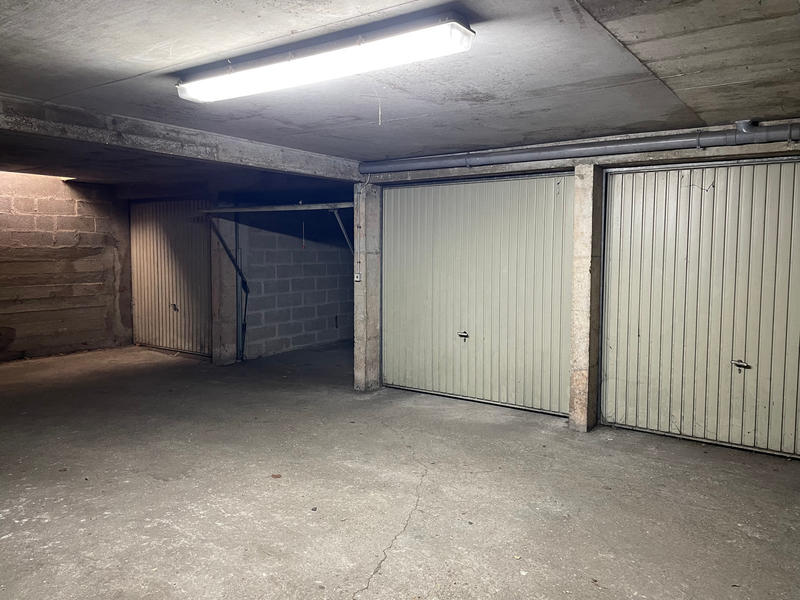 Parking / Garage - 13 m²