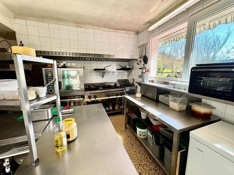 Fonds de commerce - 204 m²