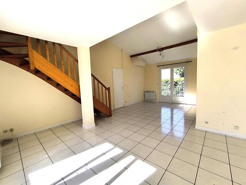 Maison - 95 m² - 4 pièces