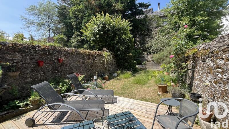 Maison - 107 m² - 6 pièces