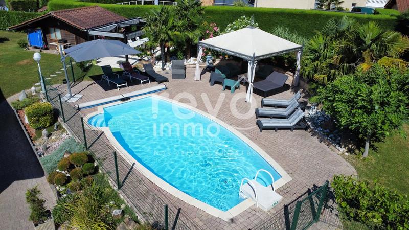 Maison - 190 m² - 6 pièces