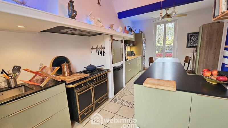 Maison - 161 m² - 6 pièces