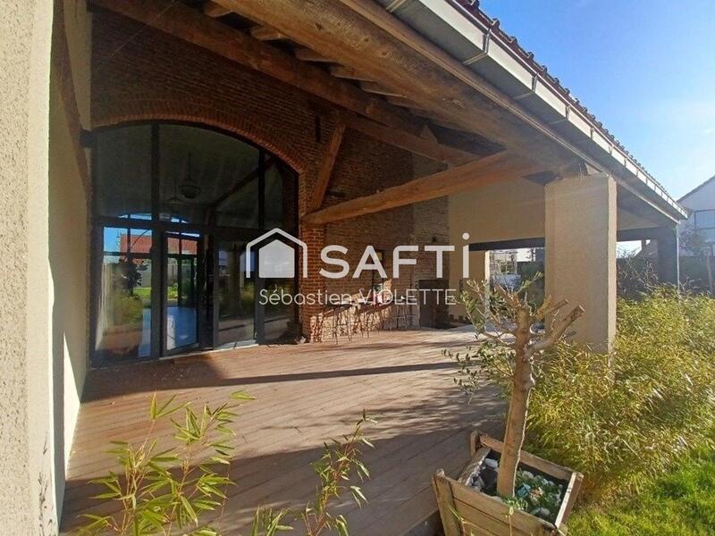 Villa - 423 m² - 7 pièces