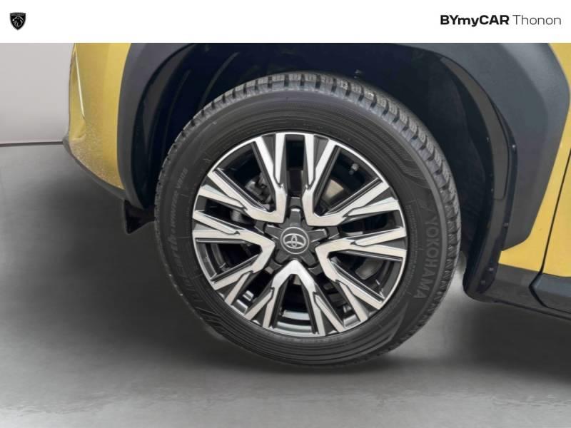 Toyota Yaris Cross Hybride 116h Awd-i Dynamic Business + Programme Beyond Zero Academy