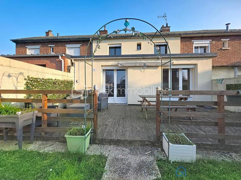 Maison de village - 107 m² - 7 pièces