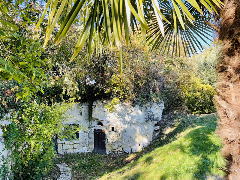 Maison - 216 m² - 7 pièces