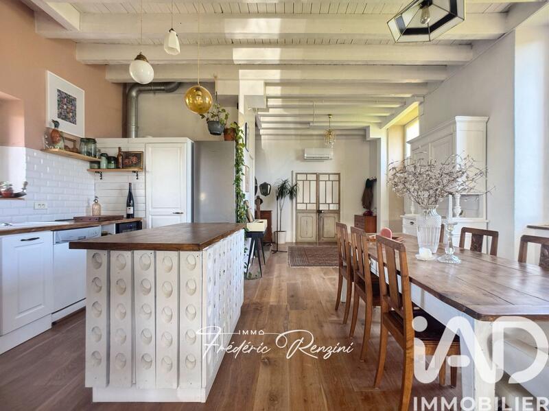 Maison - 145 m² - 5 pièces