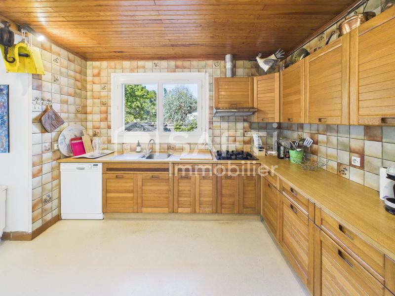 Maison - 92 m² - 5 pièces