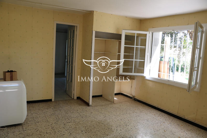 Maison traditionnelle - 76 m² - 6 pièces