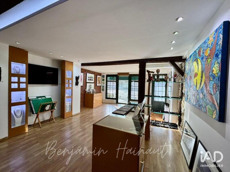 Local commercial - 240 m²