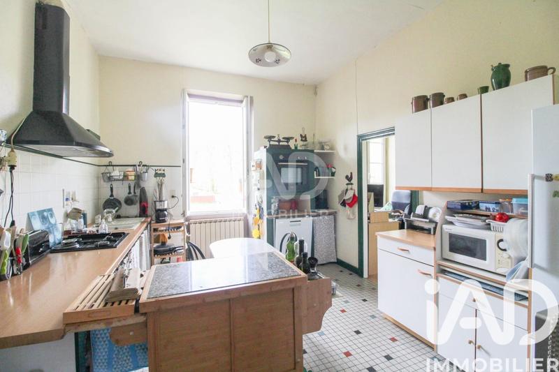 Maison - 285 m² - 12 pièces